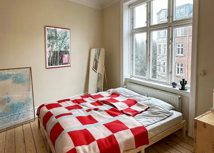 Design Flat With Stucco In Norrebro